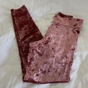 American Eagle velvet leggings